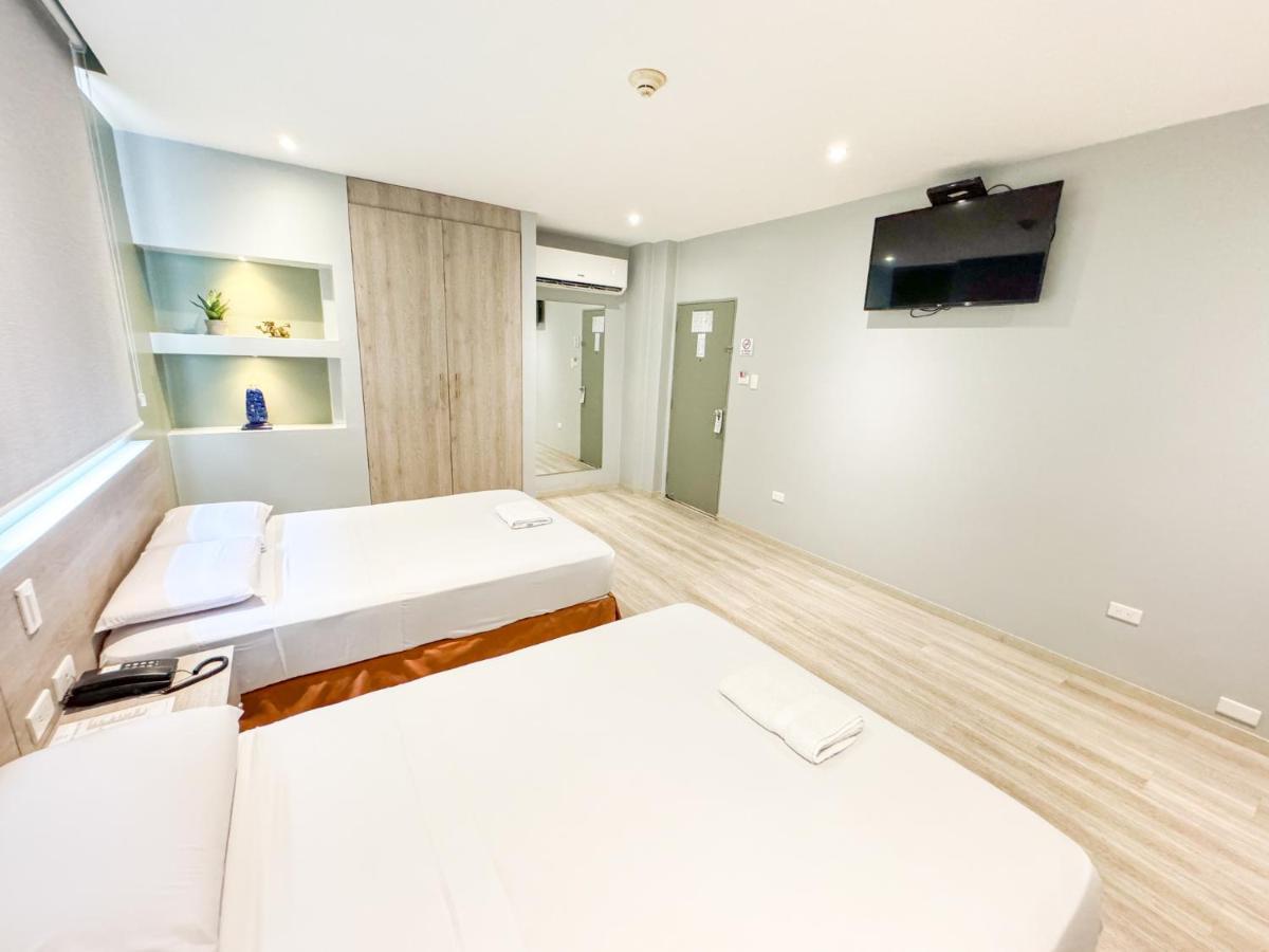 גוויאקיל Gh Sander Hotel מראה חיצוני תמונה