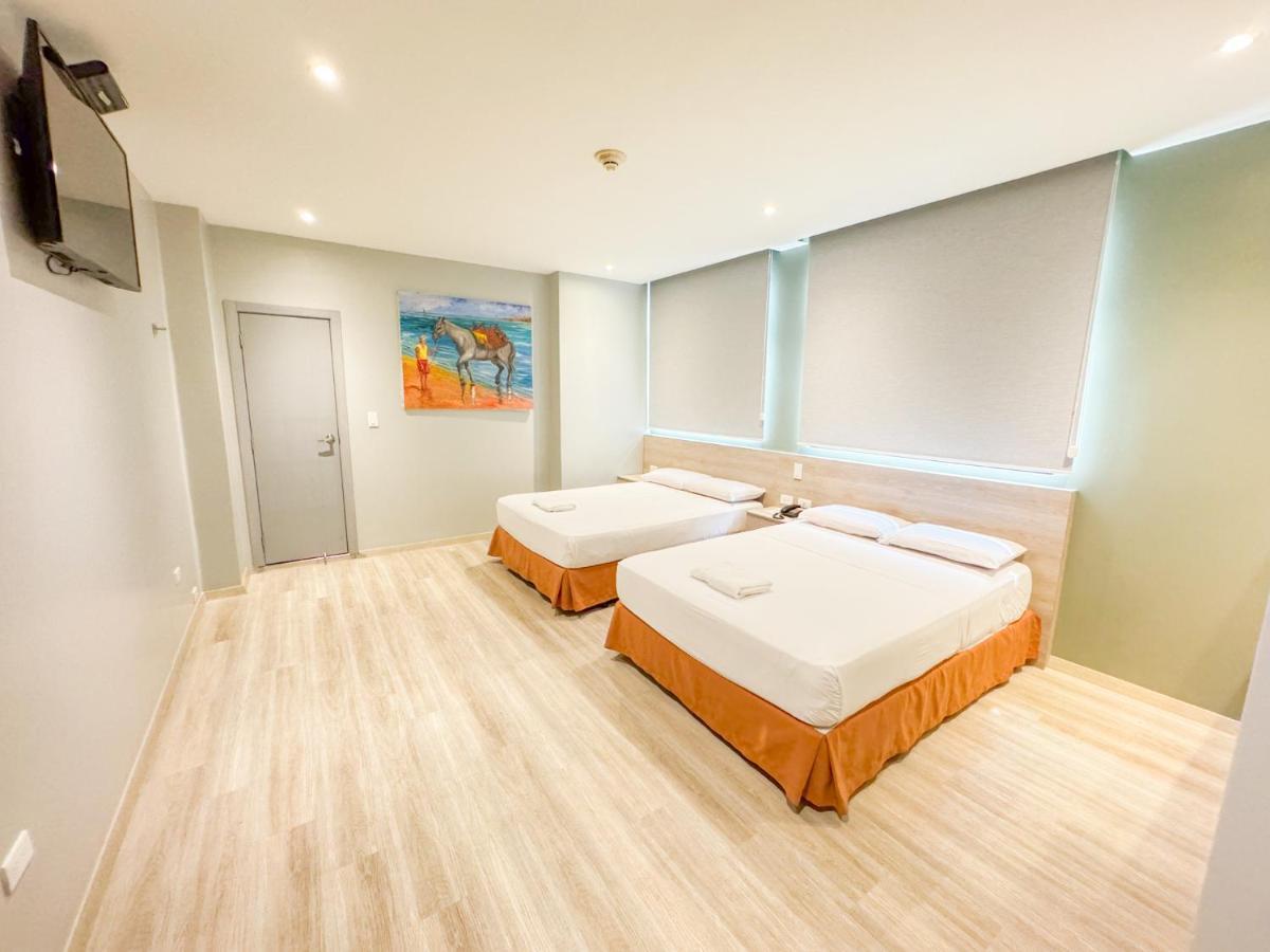 גוויאקיל Gh Sander Hotel מראה חיצוני תמונה
