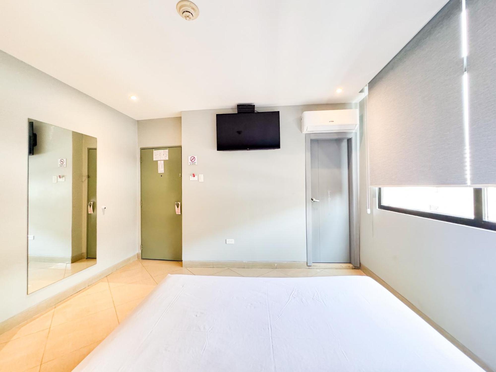 גוויאקיל Gh Sander Hotel מראה חיצוני תמונה